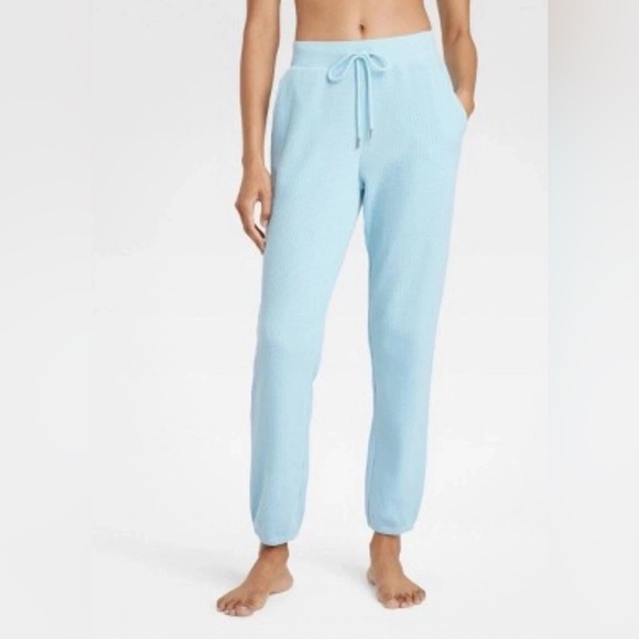 Women  3 XL Cotton 
Auden Sky Blue Joggers
Elastic waist, drawstring tie - Picture 2 of 7